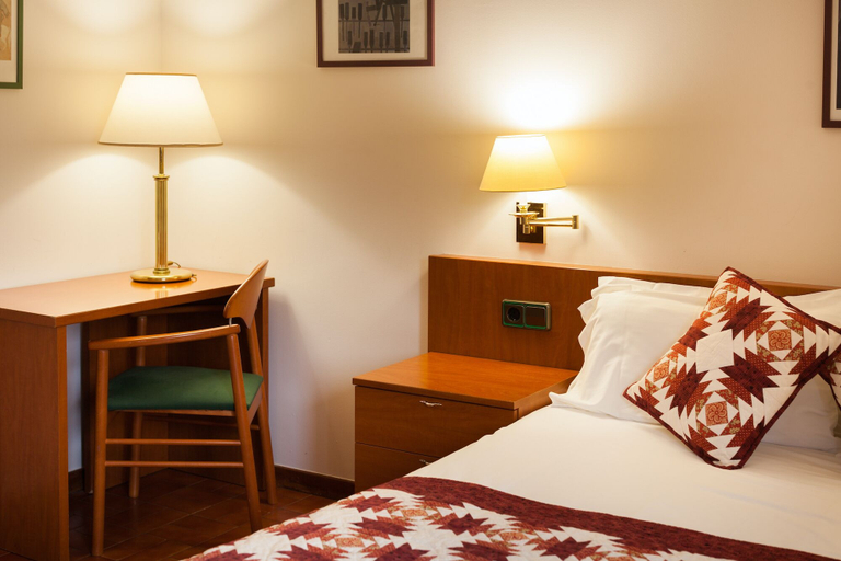 Bedroom 2, Hostal Roma, Lleida