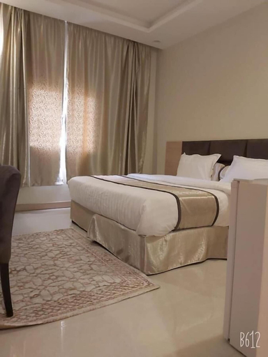 Bedroom 5, Golden Souda