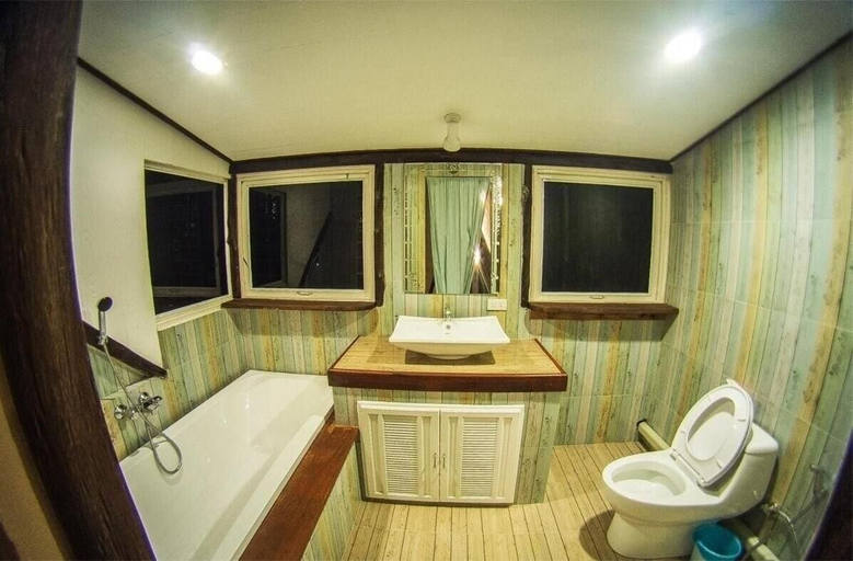 Bathroom 3, Rao Ga Khao Resort, Pak Chong