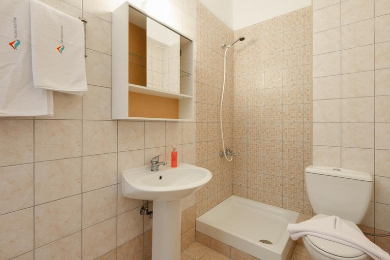 Bathroom 3, Beachfront Villa by Halkidiki Villas, Central Macedonia