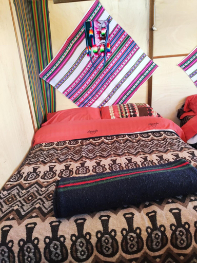 Bedroom 3, Uros Quechua Lodge, Puno