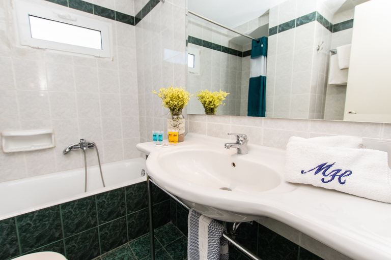 Bathroom 5, Mati Hotel, Attica