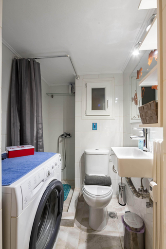 Bathroom, Beautiful studio at Panathenaic Stadium, Attica