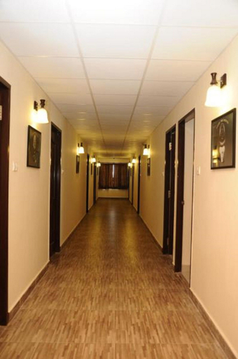 Others 5, Balaji Residency, Chennai