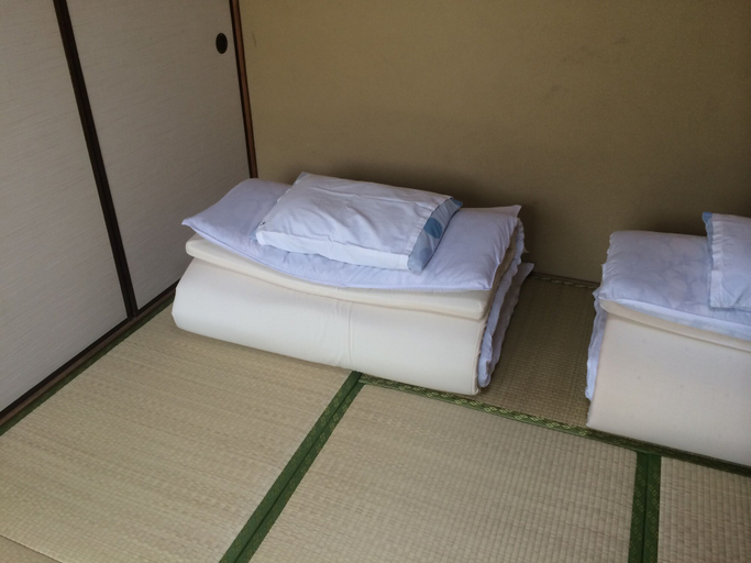 Bedroom 5, Kasuga Ryokan, Hiroshima