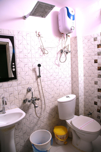 Bathroom 5, Babul Hotel, North 24 Parganas