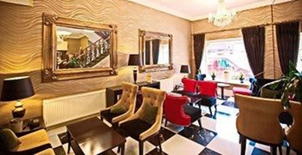 Food & Drinks 4, Eviston House Hotel