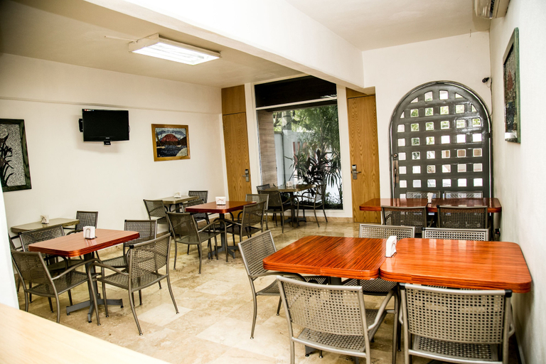 Food & Drinks 5, Suites DIOH, Monterrey
