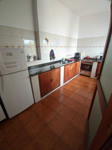Others 5, Hostal Tilian, Capital
