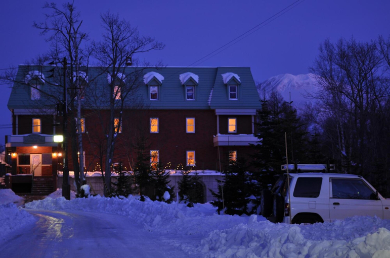Exterior & Views 2, Niseko Freedom Inn, Kutchan