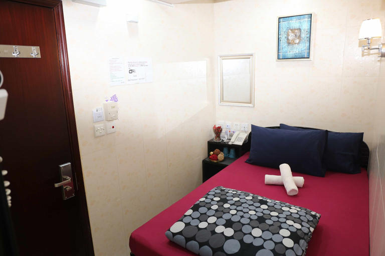 Bedroom 3, Park Inn, Kowloon