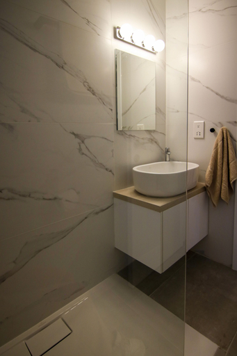 Bathroom 3, Phaedrus Living: Seaside Modern Flat Limnaria 123