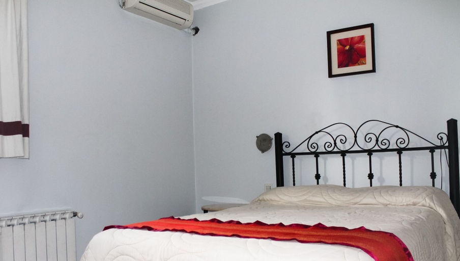 Bedroom 3, Hotel Sienna, Capital