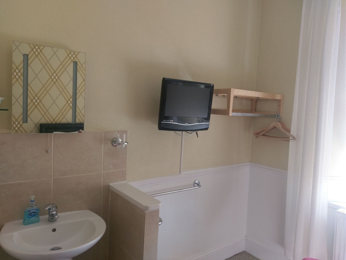 Bathroom 3, Gallery Guesthouse, Plymouth