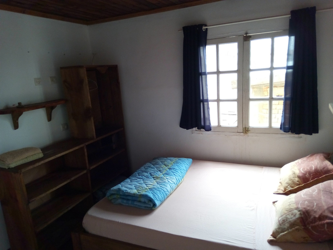 Bedroom 2, La Lanterne, Analamanga