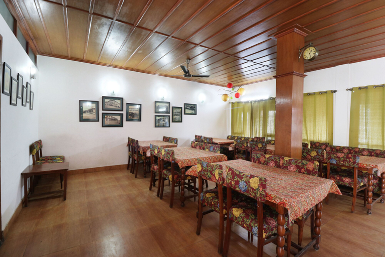 Food & Drinks 5, Hotel Himalayan Club, Dehradun