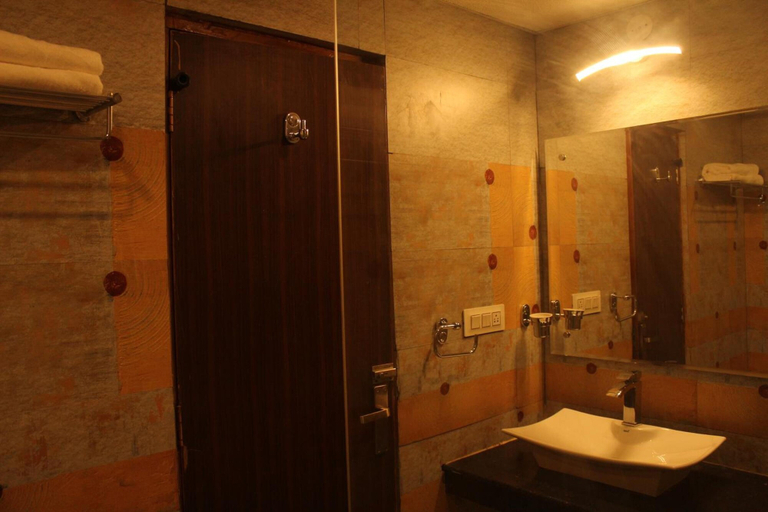 Bathroom 3, Height View Residency, Dehradun