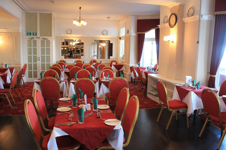 Food & Drinks 4, The Glastonbury Hotel, East Sussex