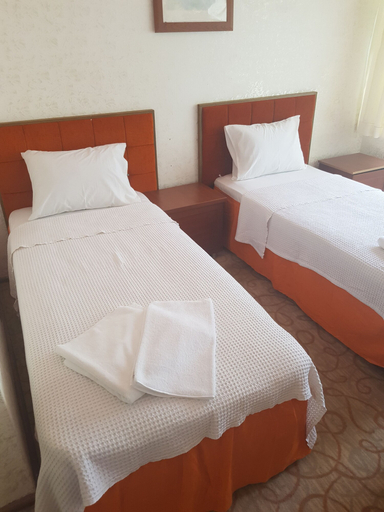 Bedroom 2, Paradise Hotel, Antalya