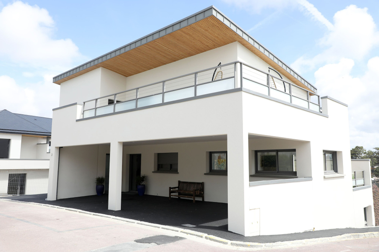 Les Maisons de Louise, Manche
