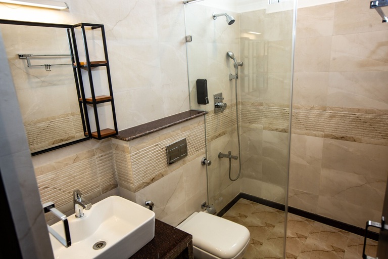 Bathroom 4, Purple Cloud Urban, Bangalore