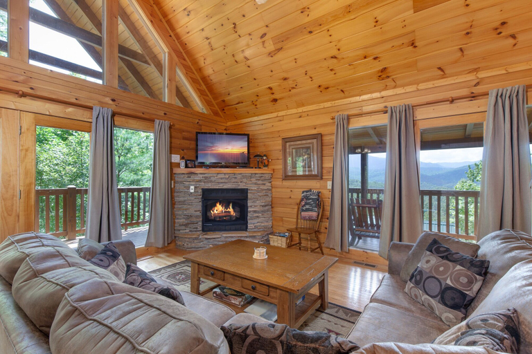 Others 1, Enchanted View Lodge, Sevier