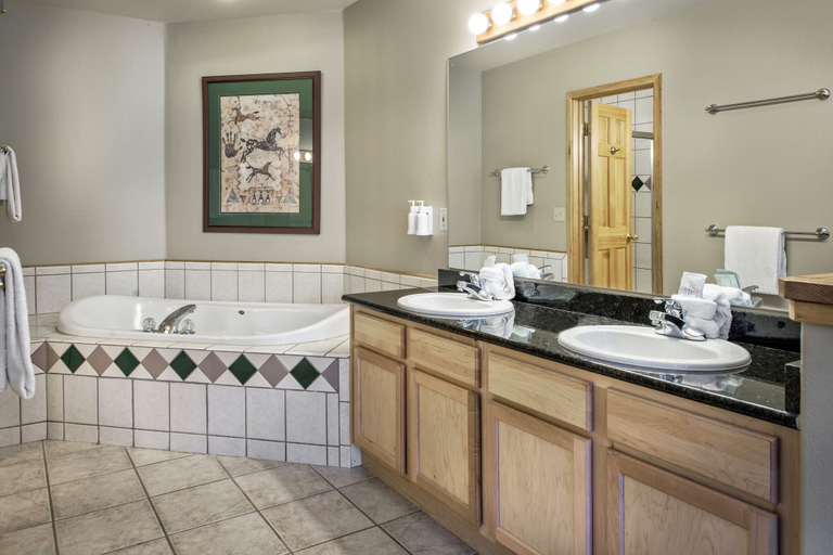 Bathroom 3, Grand Timber Lodge , Summit