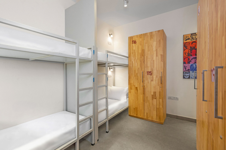 Bedroom 3, Bedzzz Varanasi by Leisure Hotels, Varanasi