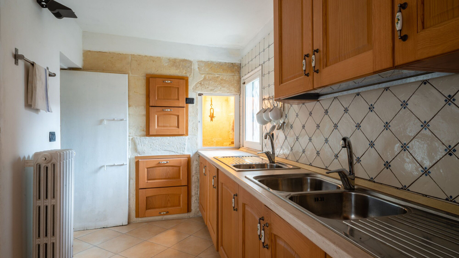 Others 5, Italianway - Casa del Barone, Lecce