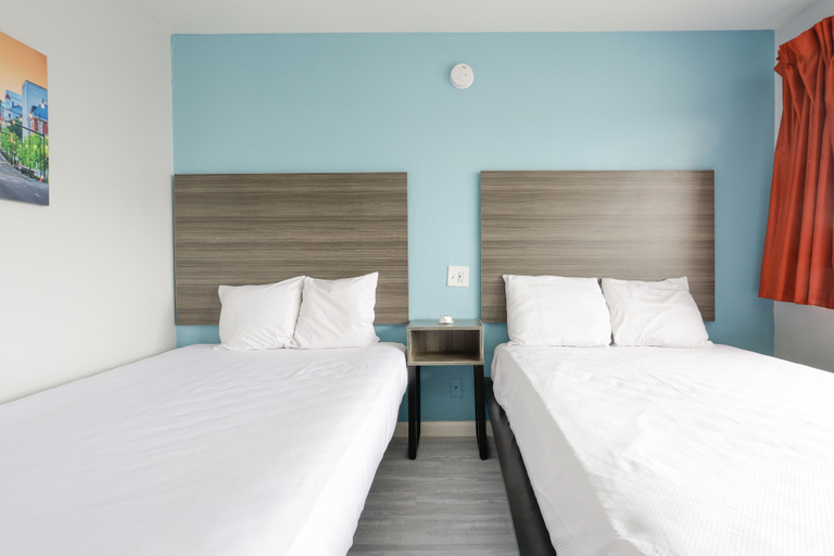 Bedroom 5, Rest Inn, Montgomery