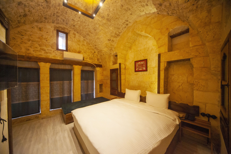 Bedroom 2, Vefa Konağı, Merkez