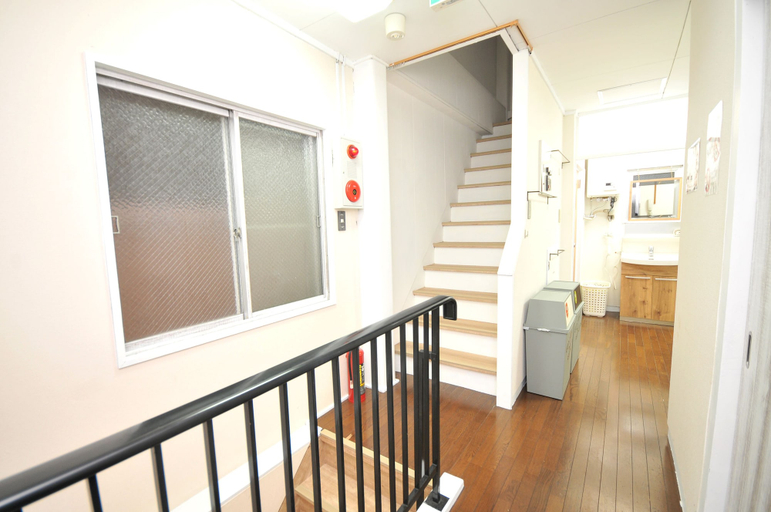 Others 4, Condominium House in Osaka Nakatsu, Osaka