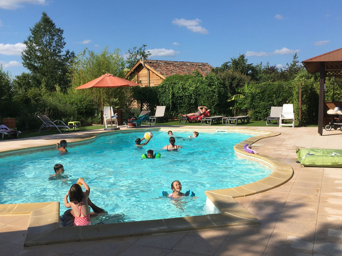 Sport & Beauty 2, Les Chalets De Fiolles, Tarn