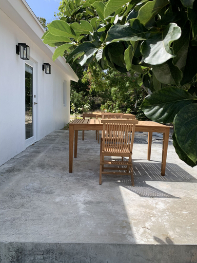 Exterior & Views, The Cay House
