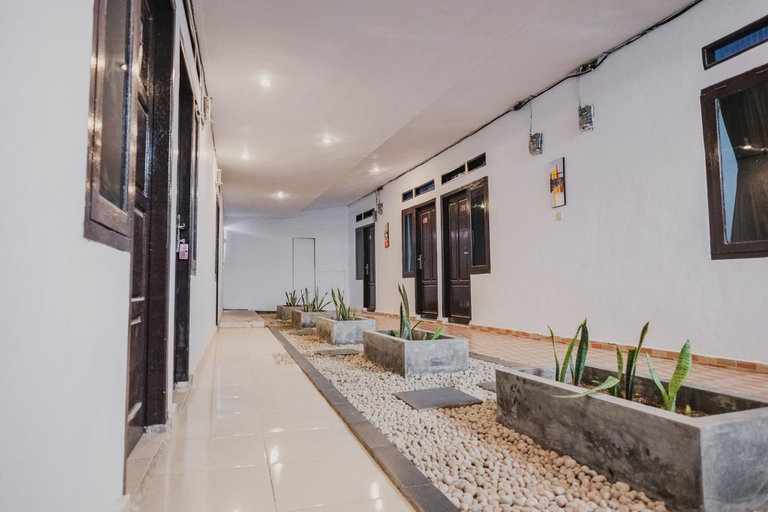 Others 5, RedDoorz near Jalan Soeprapto Bengkulu, Bengkulu