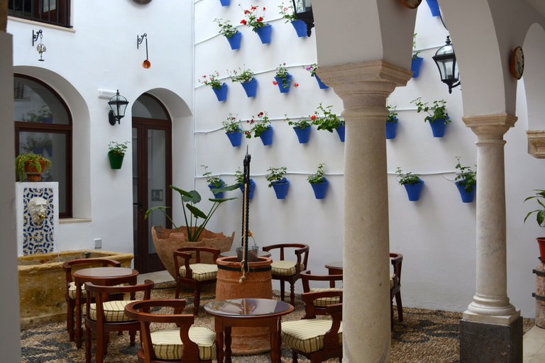 Others 4, Hotel Marisa, Córdoba