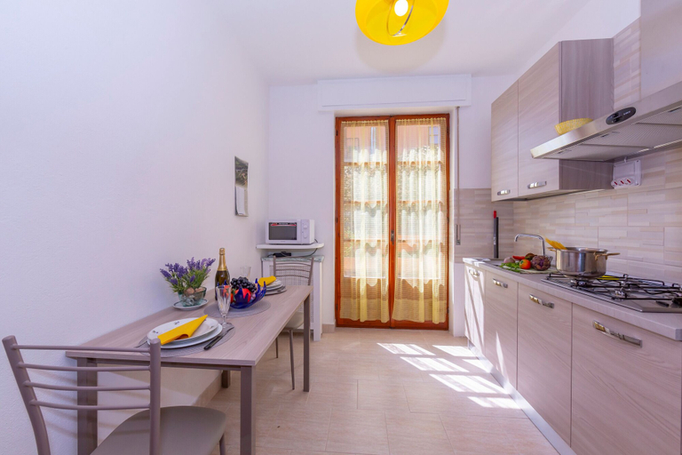 Private kitchen 2, Carlazzo Sant' Agata Apt. 01, Como