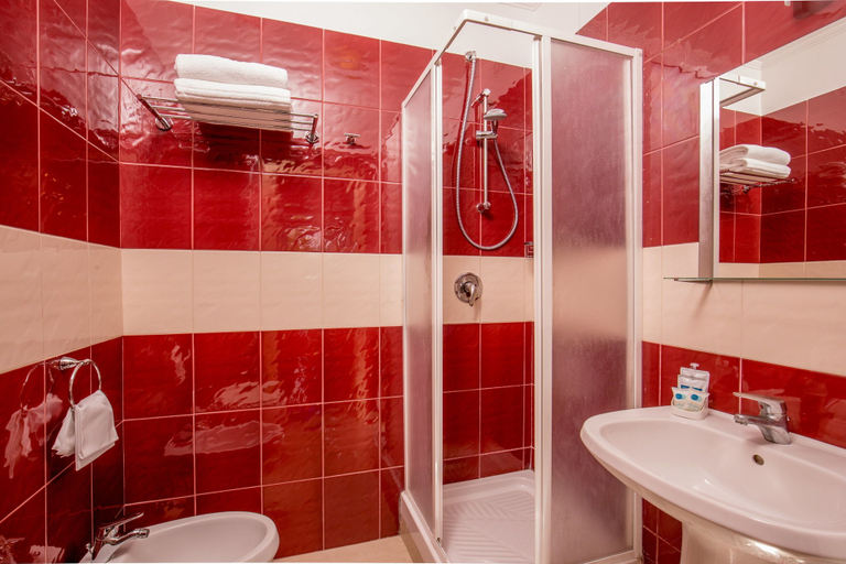 Bathroom 5, Urban Garden Hotel, Roma