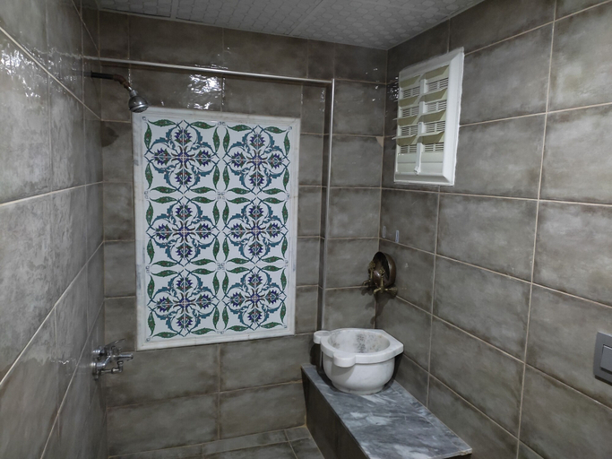 Bathroom 5, Ozturk Hotel, Akköy