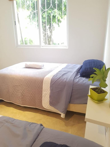 Bedroom 2, Beijing, Benito Juárez