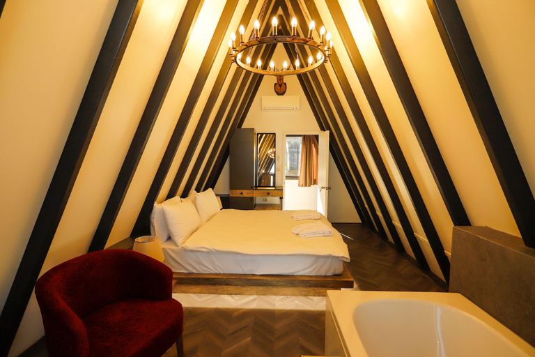 Bedroom 5, World DREAMS Forest, Sapanca