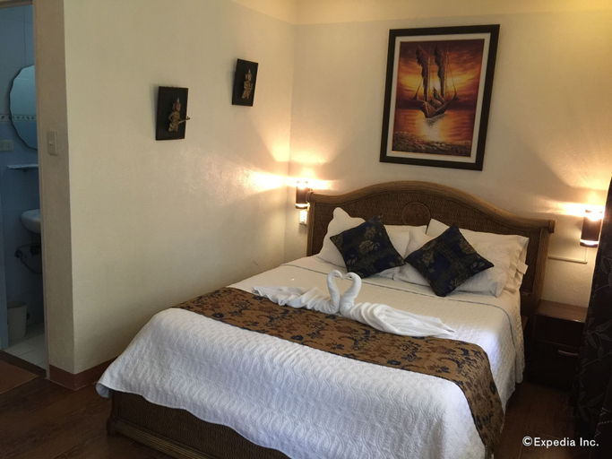 Bedroom 3, Balaibinda Lodge, Coron