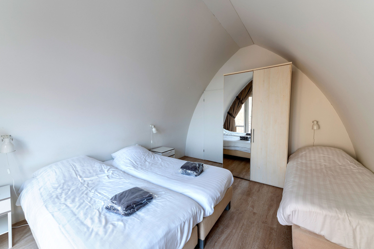 Bedroom 2, Flat Fish, Bergen