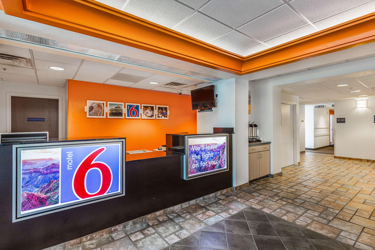 Public Area 2, Motel 6 Beatty, NV - Death Valley, Nye