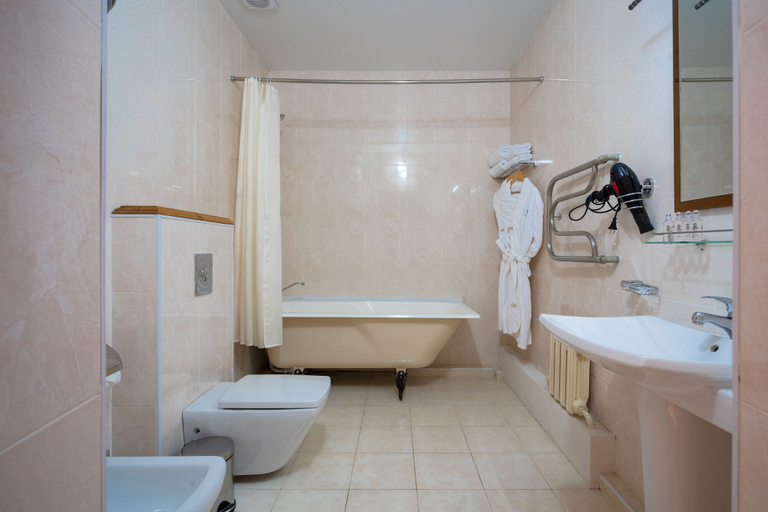 Bathroom 3, Navat Hotel, Bishkek
