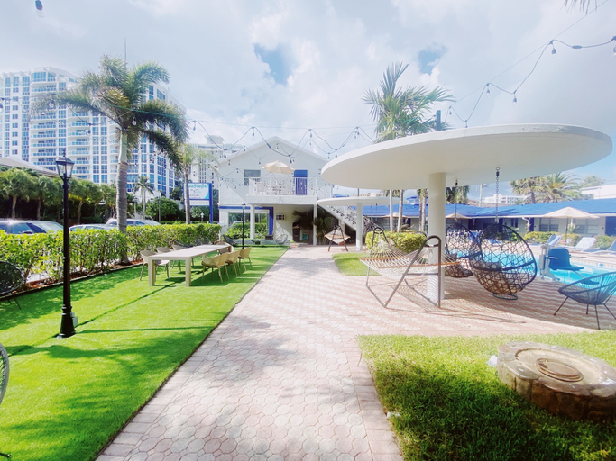 Exterior & Views 2, Sea Steps by Lowkl, Broward