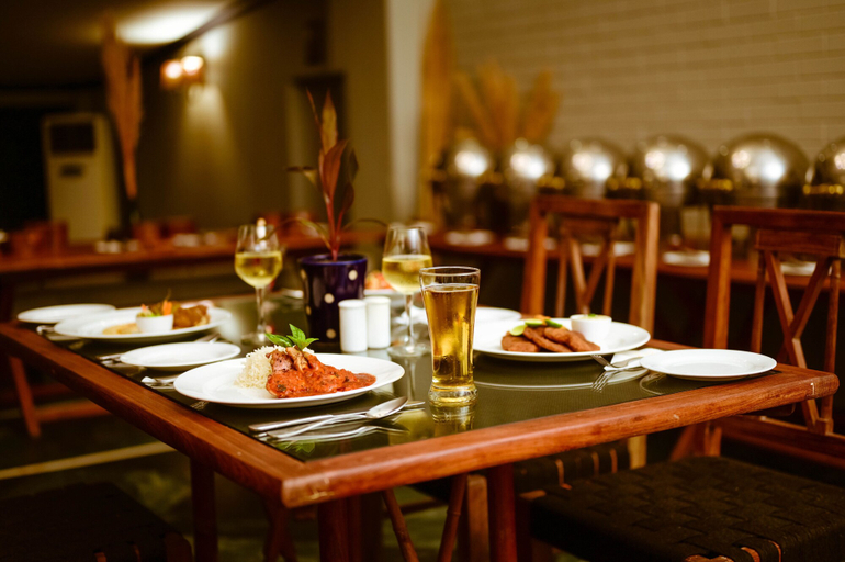 Food & Drinks 5, Clarks Safari Pushkar, Ajmer