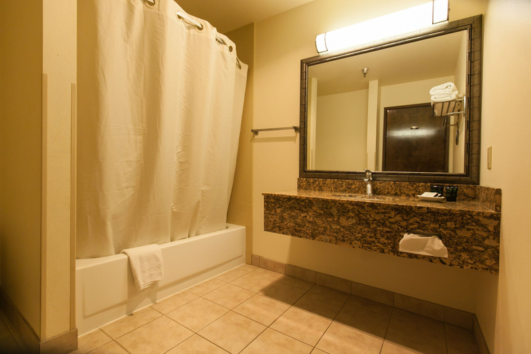 Bathroom 5, Best Western Plus Tree House, Siskiyou
