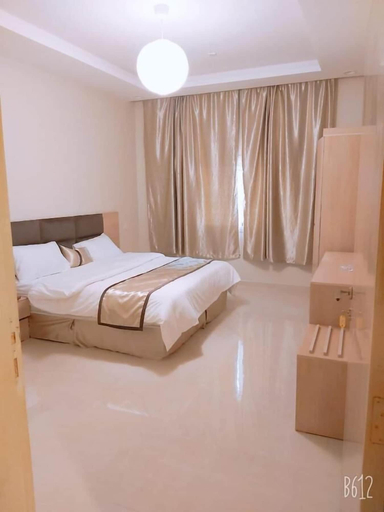 Bedroom 3, Golden Souda