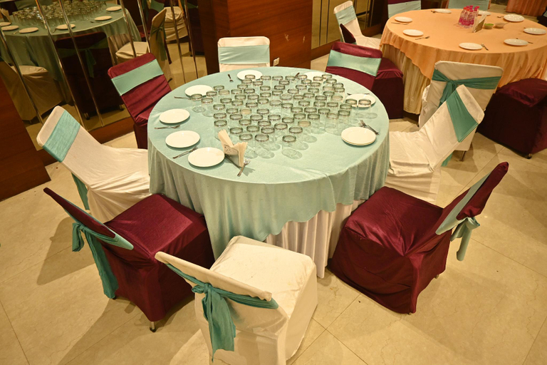 Food & Drinks 2, Regency Square, Gwalior